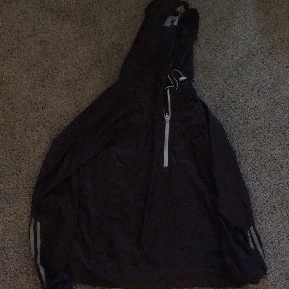 windbreaker